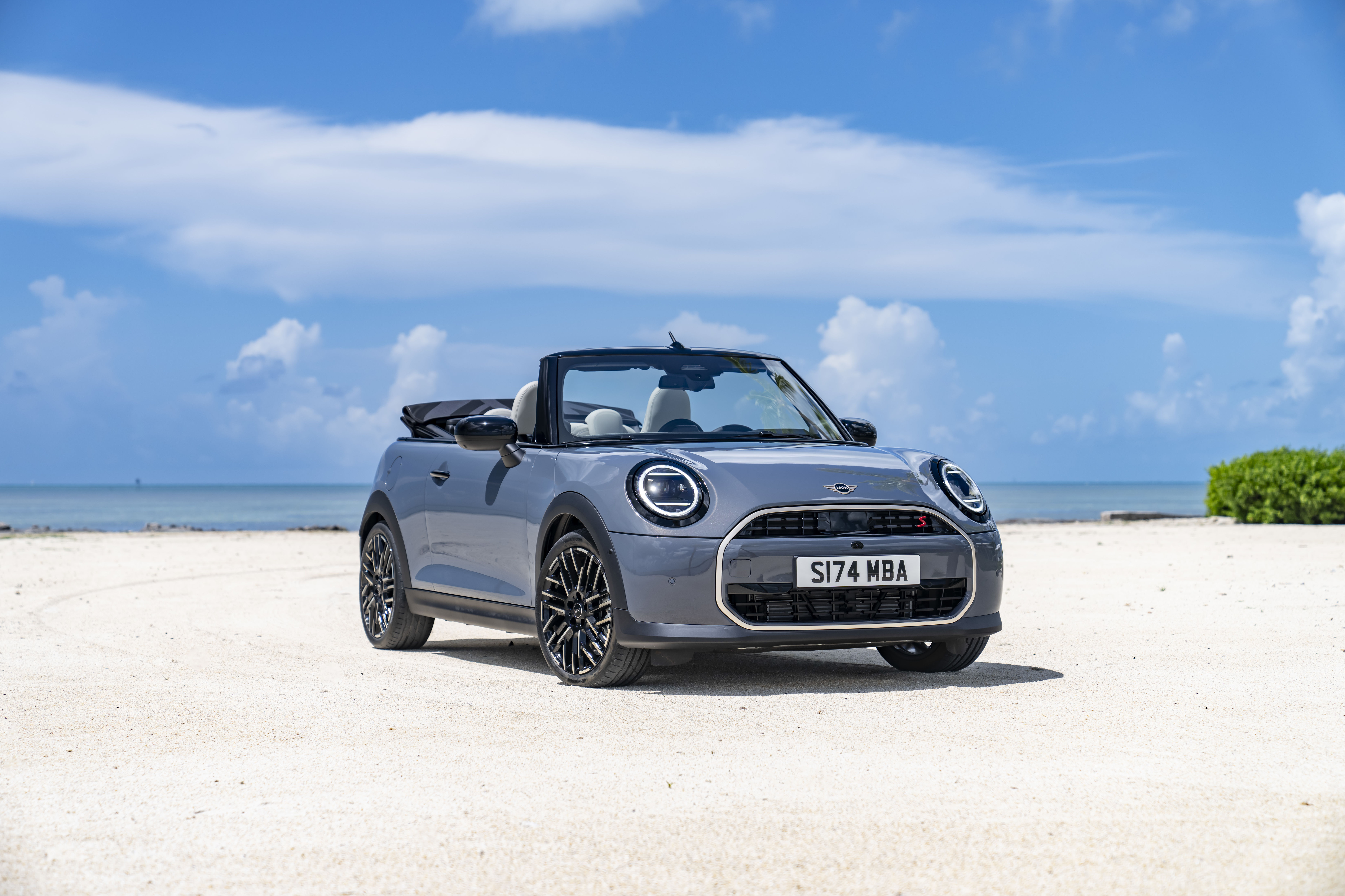 2025 Mini Cooper Convertible dials up power Automotive News